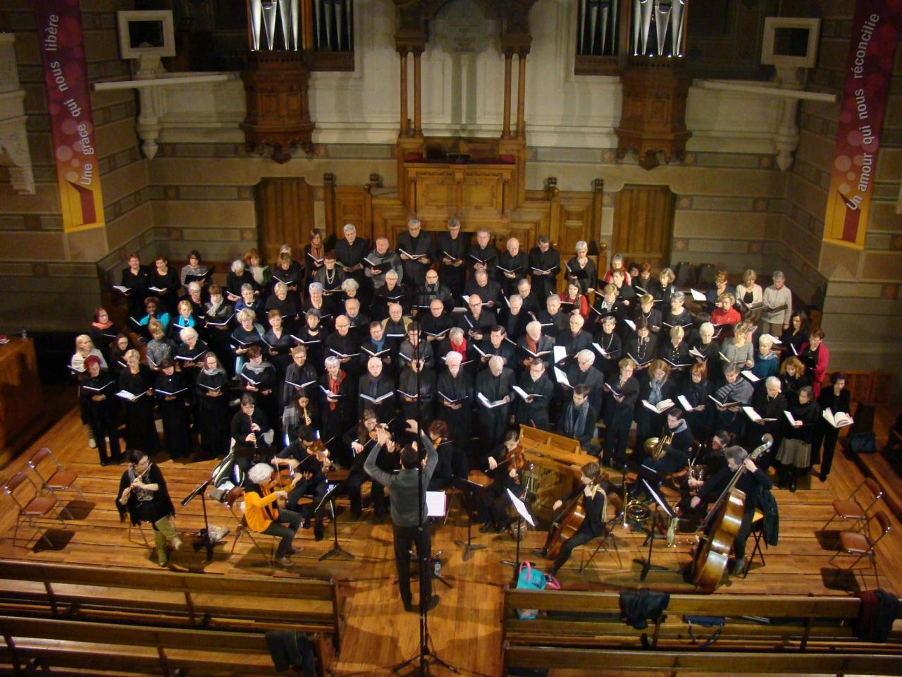 Gd Tple-Les choeurs-et-l orchestre